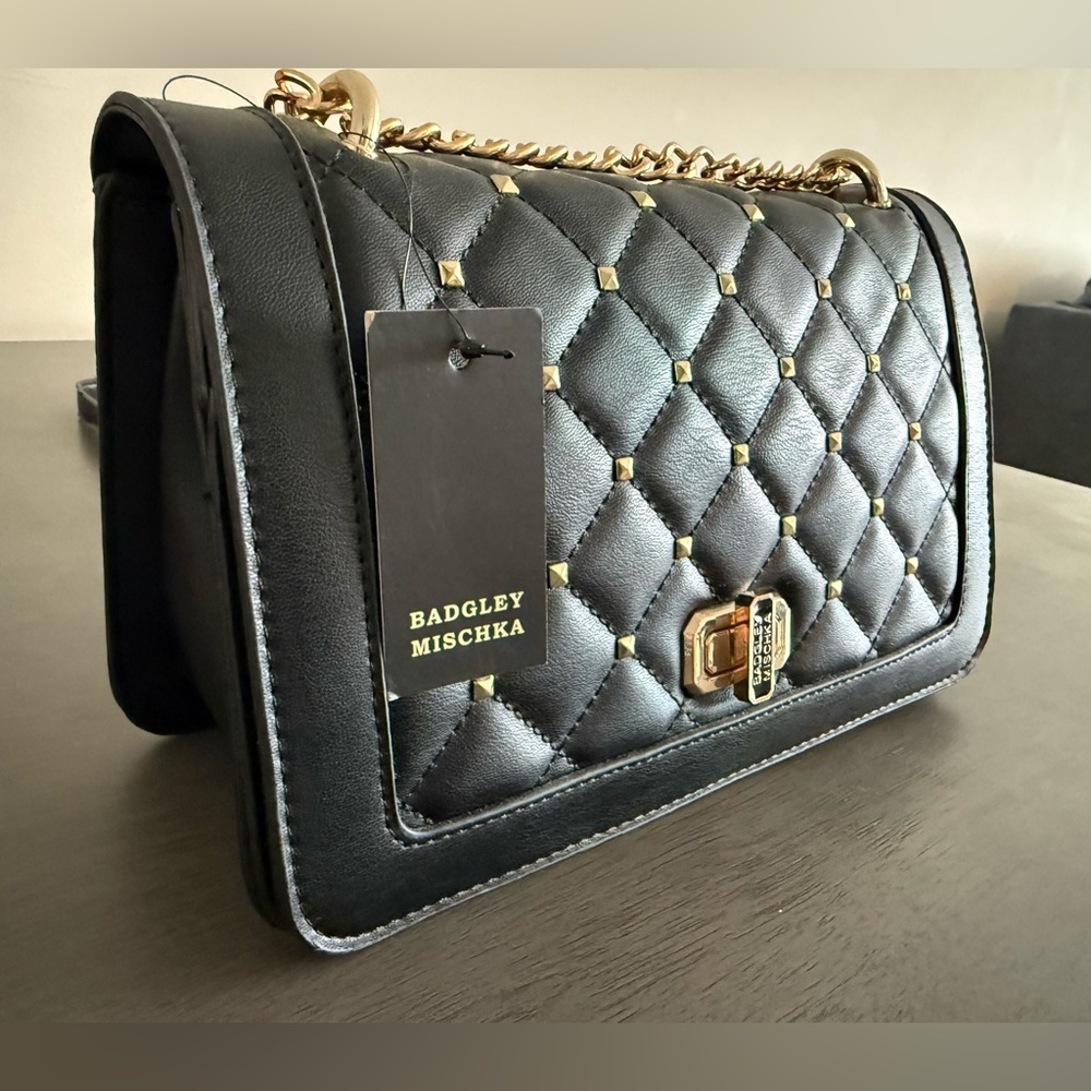 Badgley Mischka Black Quilted Crossbody Bag